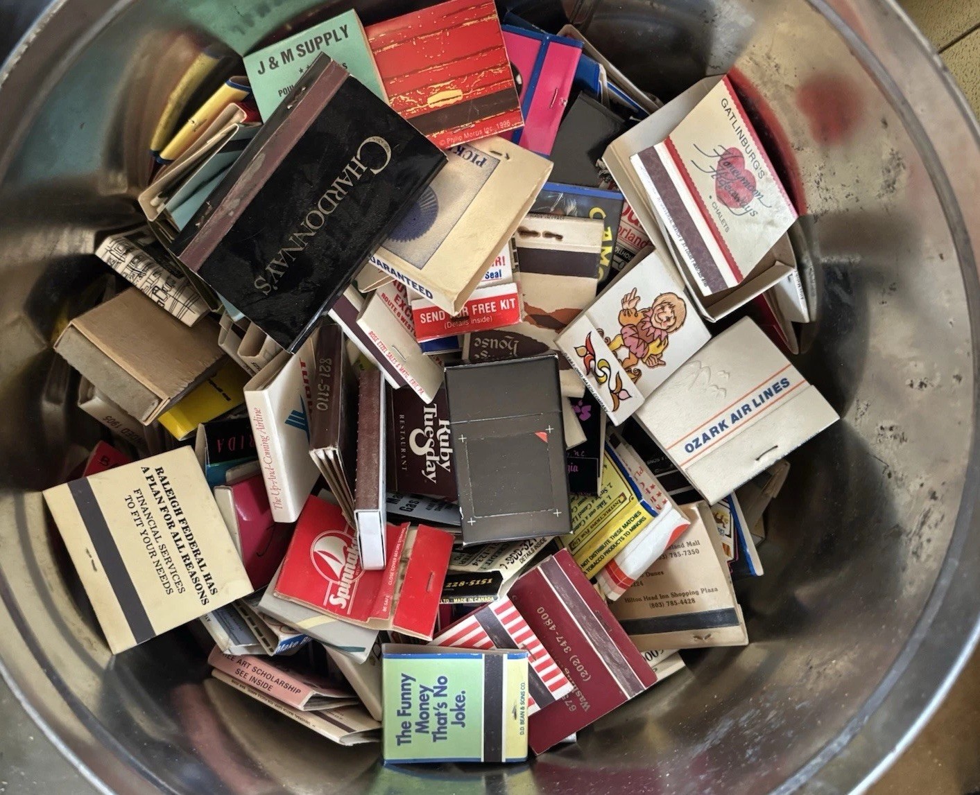 Assorted Vintage Matchbooks Lot Of 10 Per Purchase Most Unstruck.