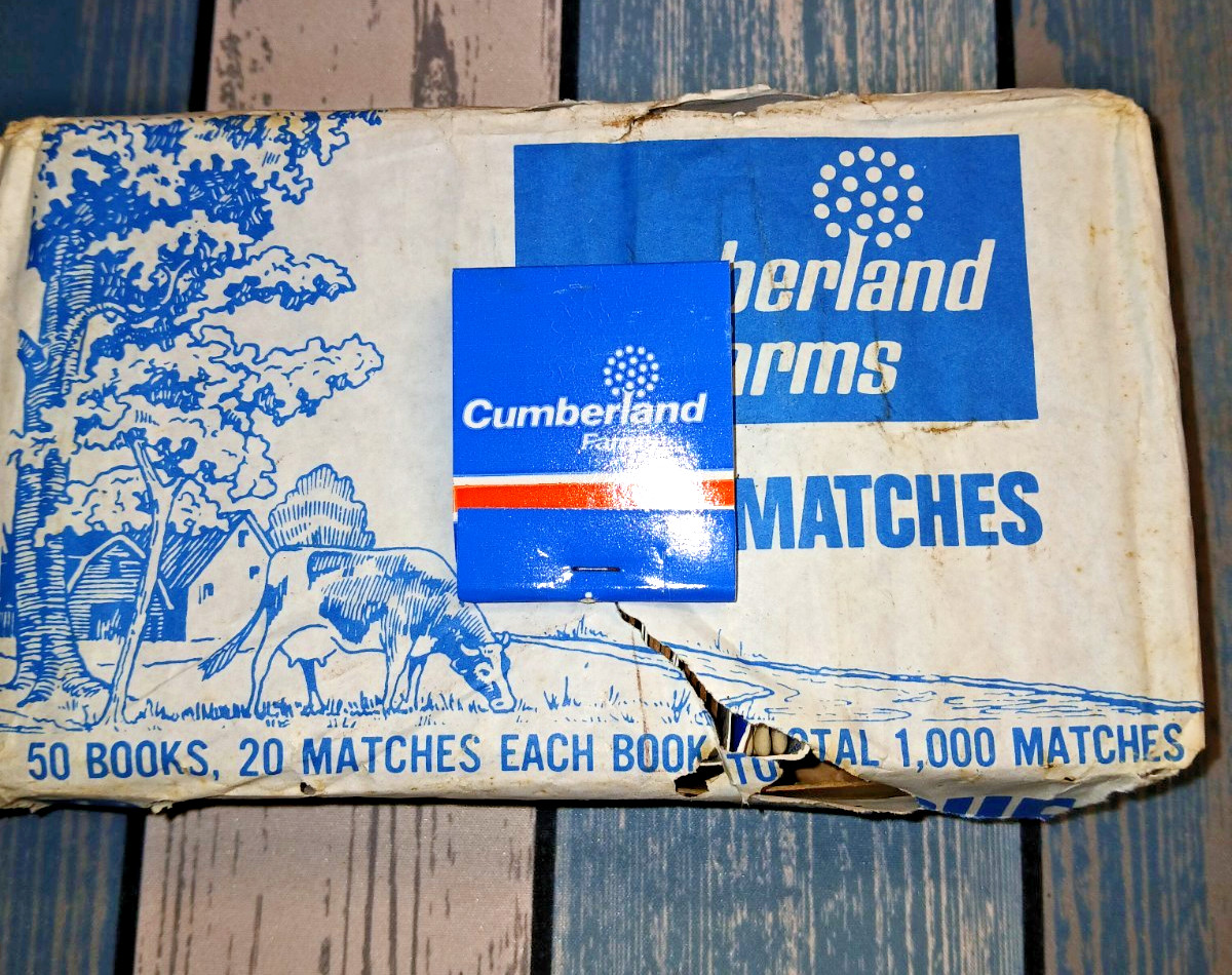Vintage “CUMBERLAND FARMS” …Full box of 50 Matchbooks