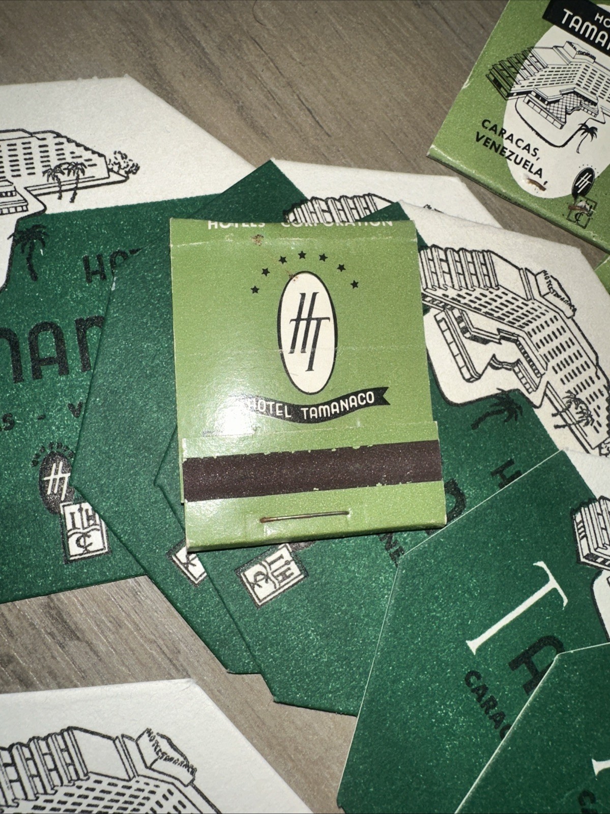 Hotel Tamanaco Caracas, Venezuela, Matchbooks And Drink Coasters Cardboard ￼