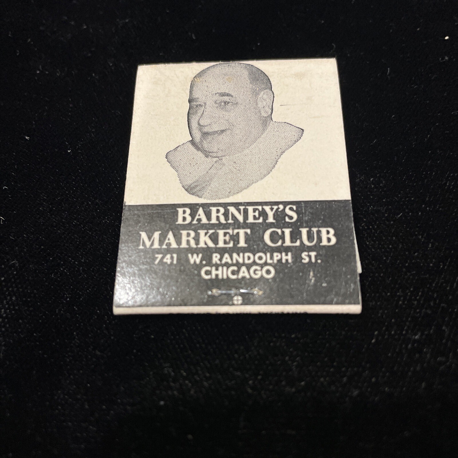 Vintage Matchbook Barney’s Market Club, Chicago, IL “Yes Sir, Senator” Unused