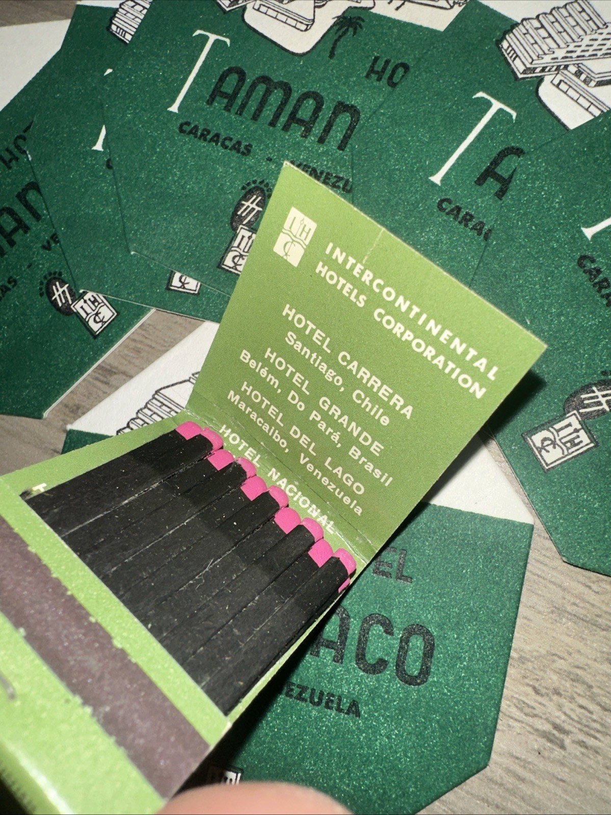 Hotel Tamanaco Caracas, Venezuela, Matchbooks And Drink Coasters Cardboard ￼