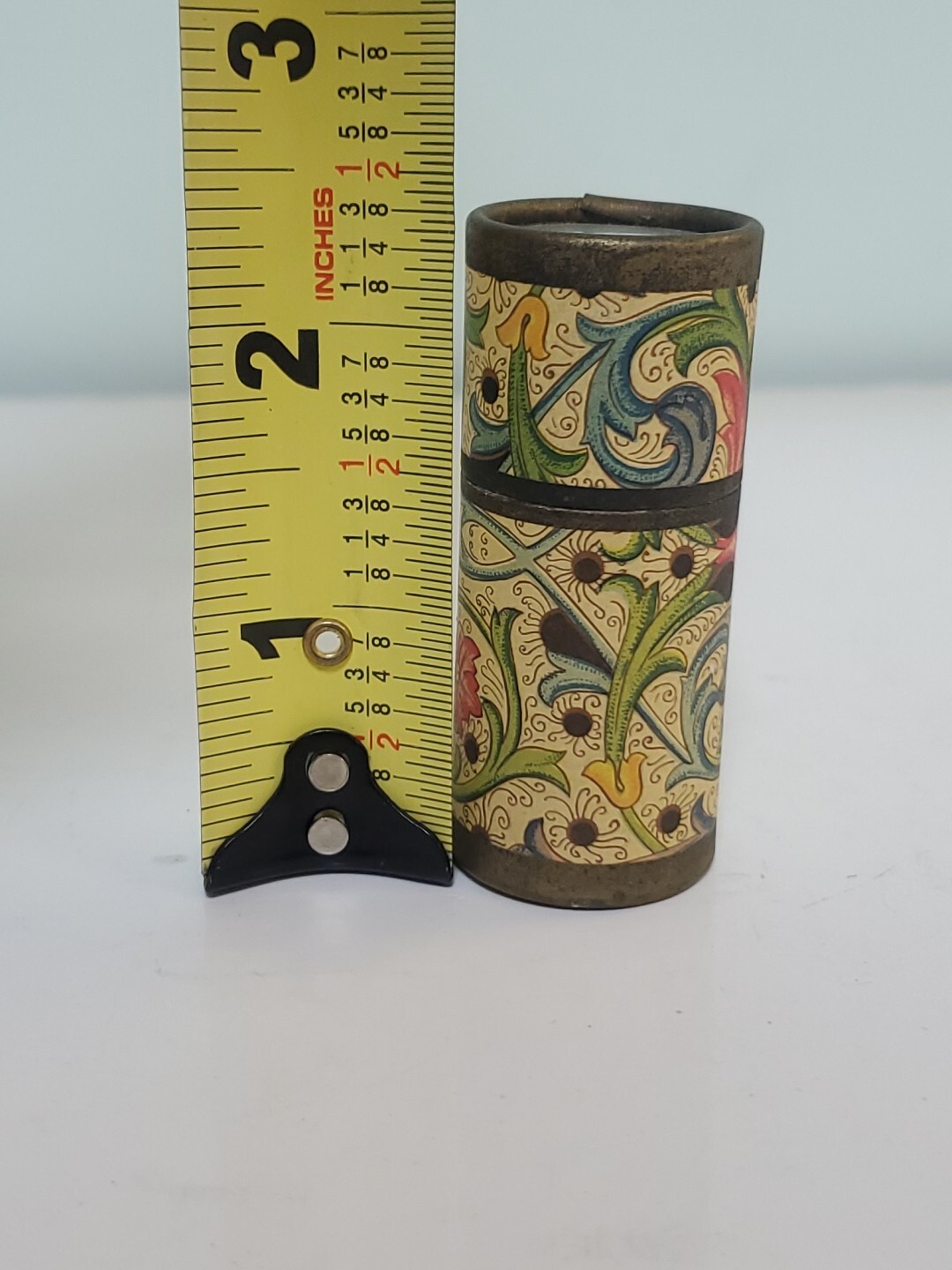 Decorative Paisley Cardboard Tube Cylinder Match Holder Black Tip Matches