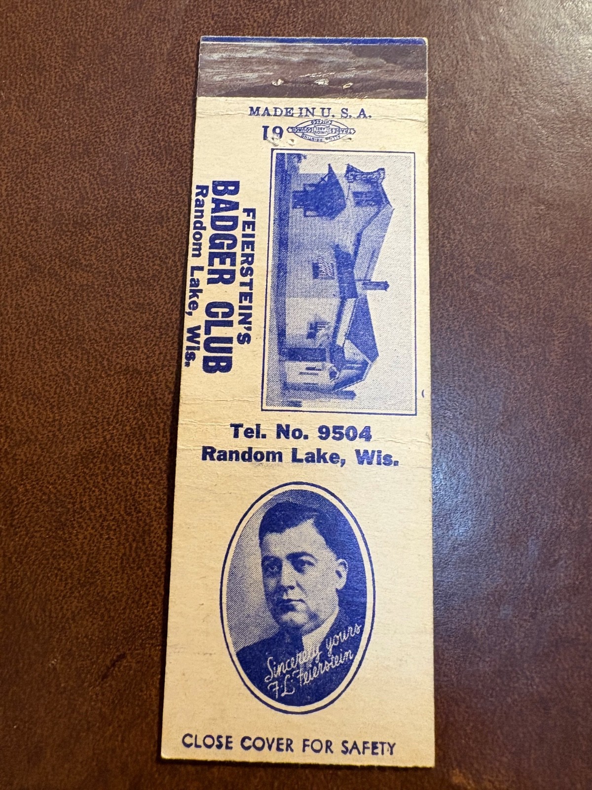 Matchbook cover – Badger Club – Random Lake WI – M104 – comb. ship!