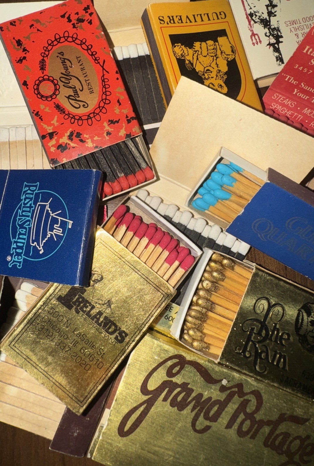 25 RANDOM Vintage Matchbook & Matchbox Lots | Restaurants, Art, Hotels