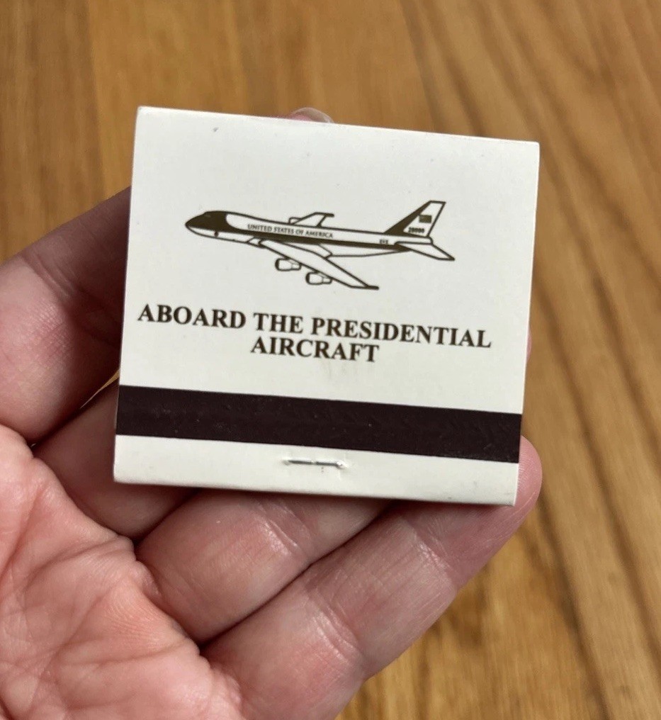 Presidential Seal Of The United States Aboard Aircraft Matchbook Matches Plane