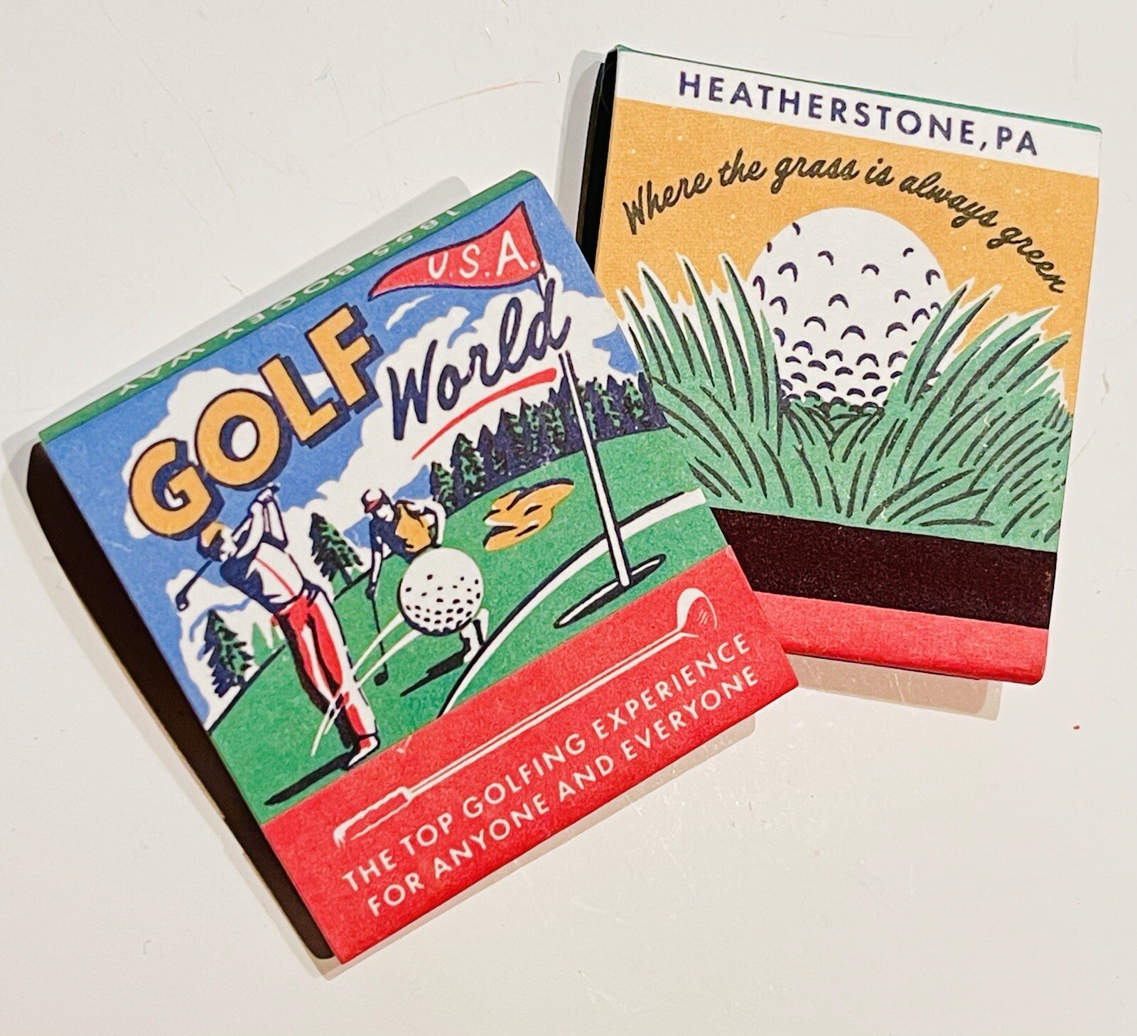 Feature Matchbook MCM Design “Golf World USA” Golfing Bunny Printed Match Stems!