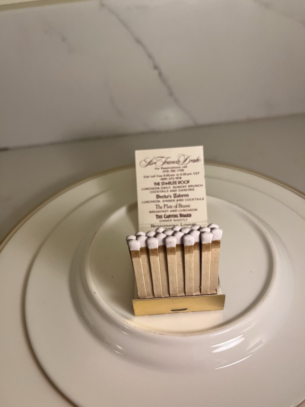Lot Of 6 Mint Condition Matchbooks Gold Foil, Drake San Francisco Hotel , VTG