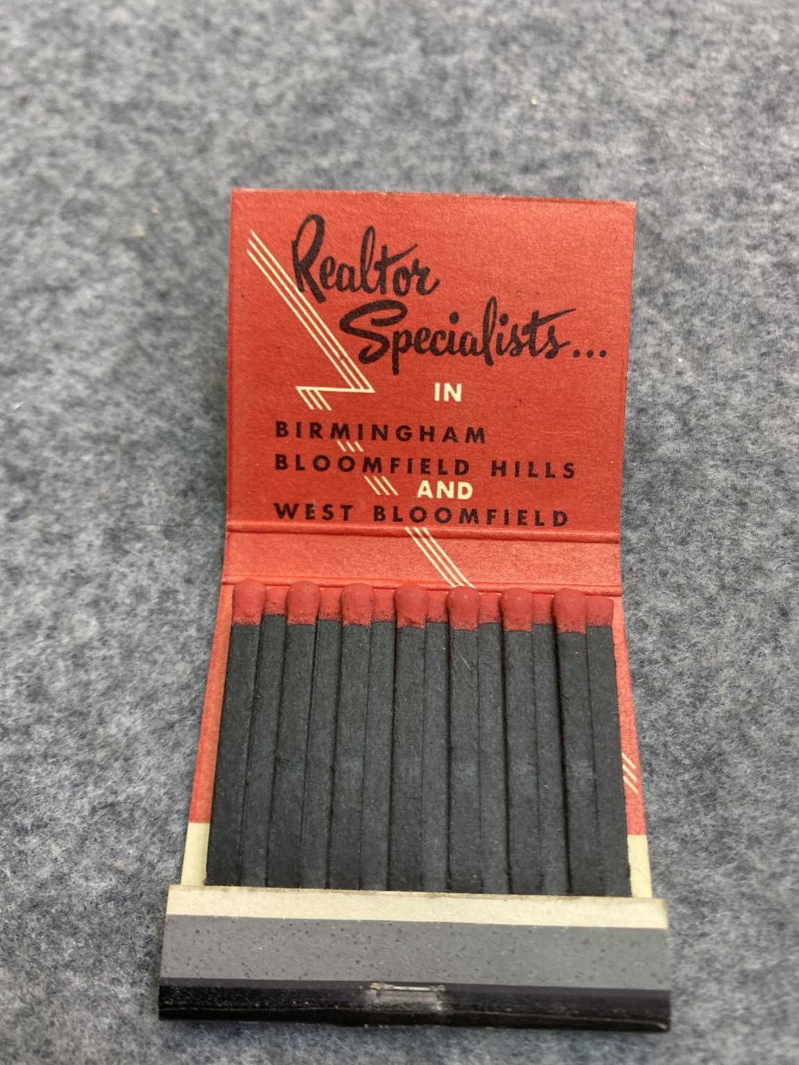 Max Broock Realtors Birmingham MI Vintage 1950s Black Red Matchbook