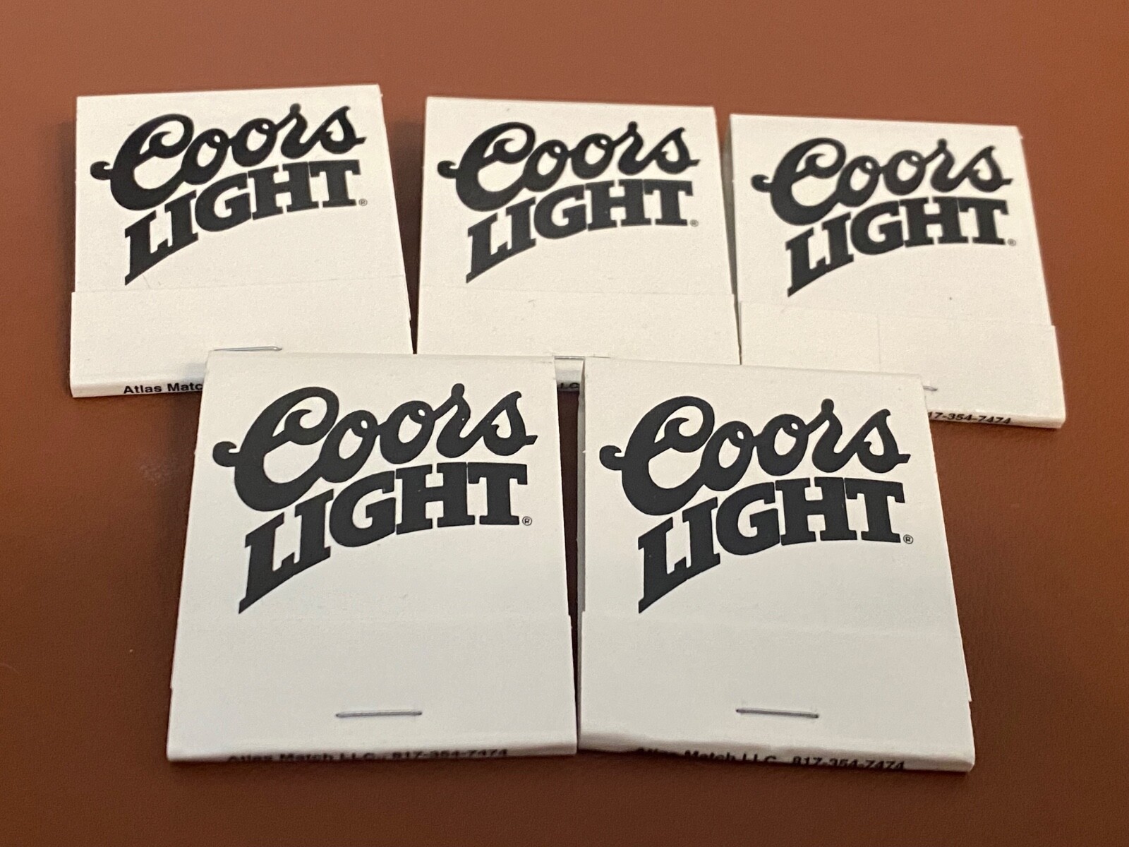 Vtg COORS LIGHT Beer Pocket Matchbook 5 pack White Black Bar Courtesy Matches