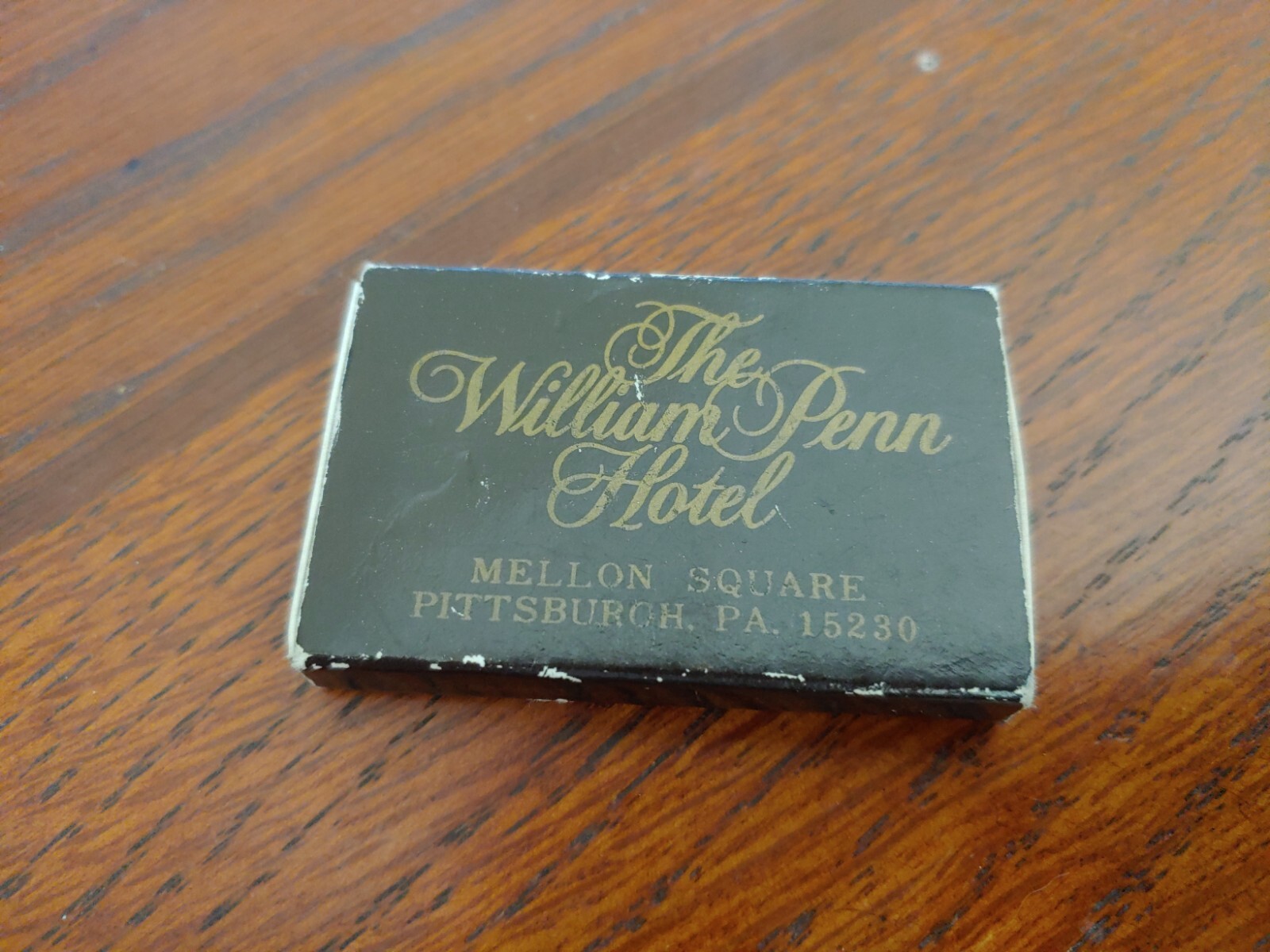 Vintage WILLIAM PENN HOTEL La Plume Restaurant Pittsburgh PA Matchbook Box 80s