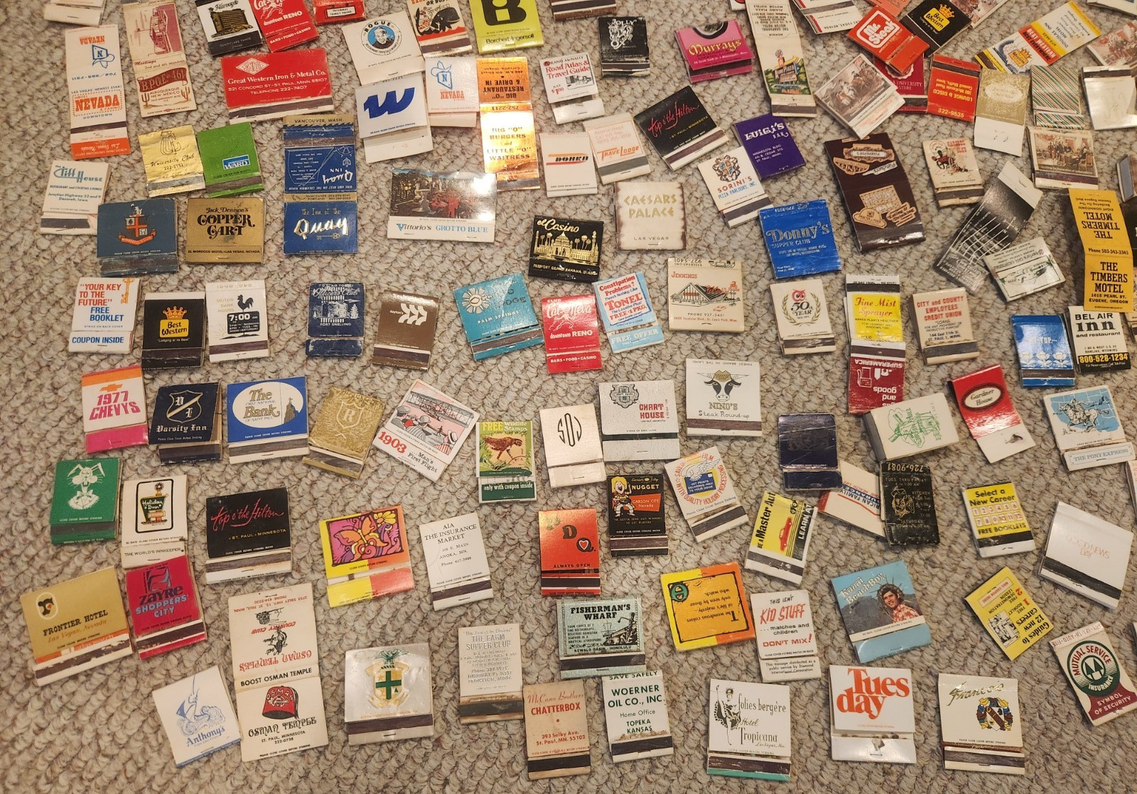 24 Vintage Matchbooks Mixed Variety 1970s Las Vegas Hotels Bar Restaurants Gas