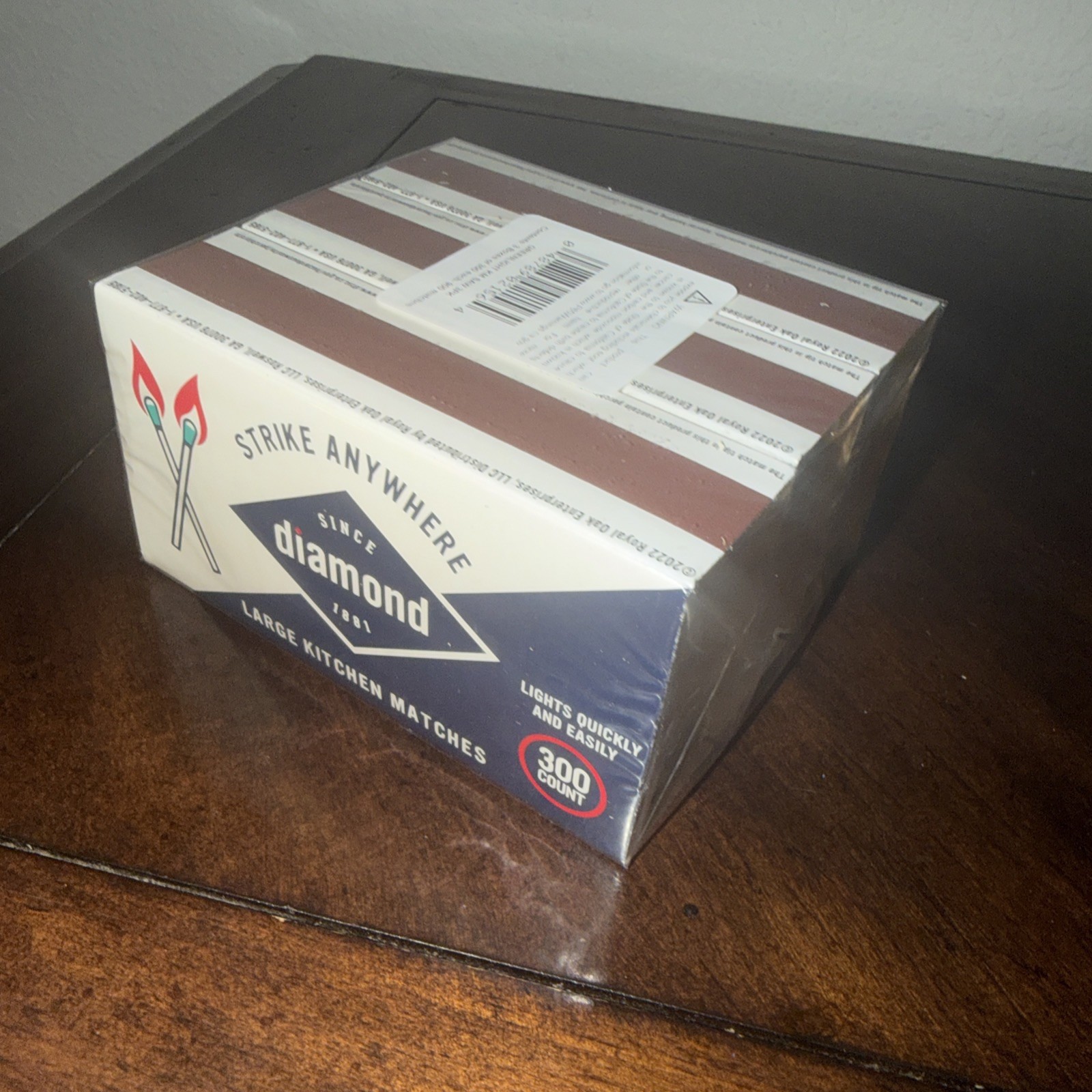 (3 boxes) (300 per box)Vintage Diamond Strike Anywhere Matches