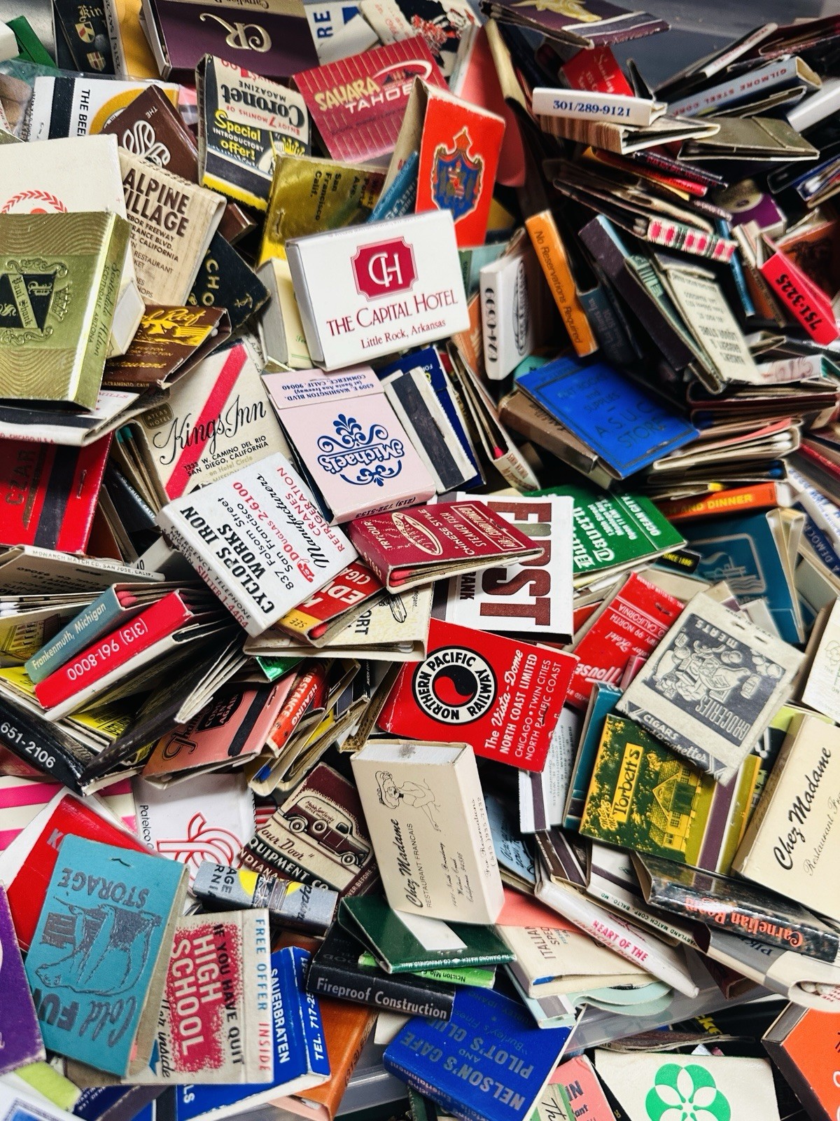40+ Vintage Matches Matchbook Lot Random Selection Restaurant Hotel Casino Bars