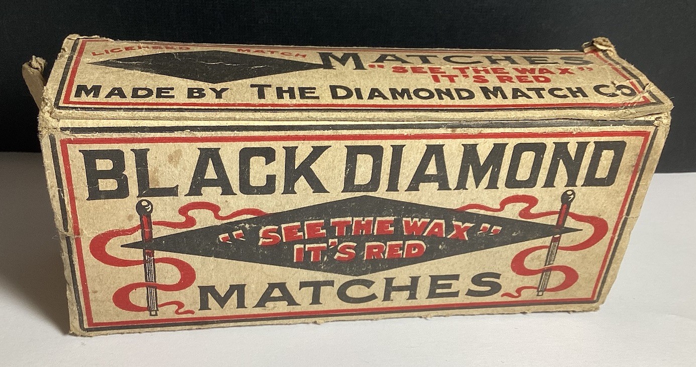 “RARE” BLACK DIAMOND MATCHES CARDBOARD MATCH BOX “SEE THE WAX IT’S RED”