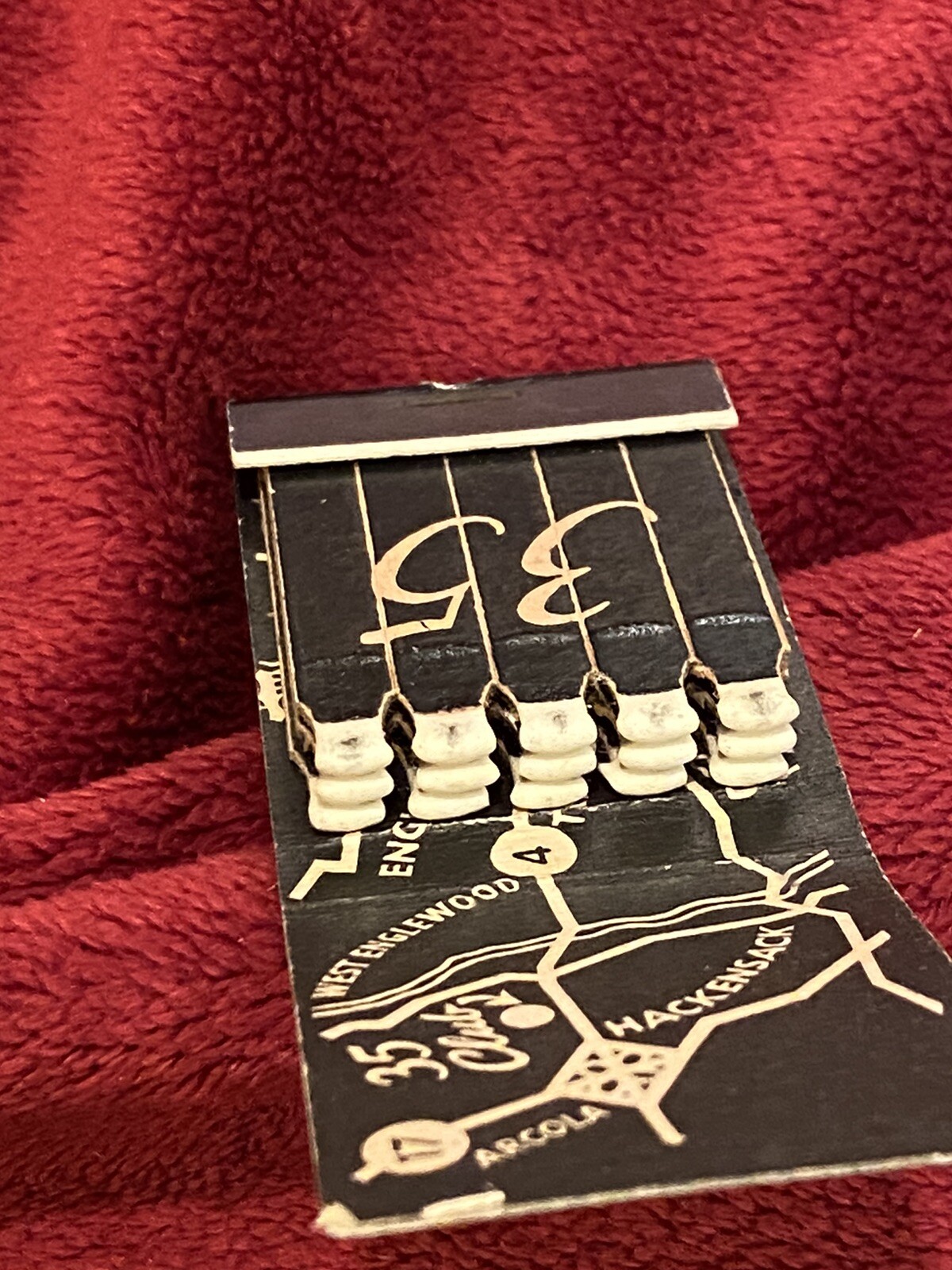 Vintage Feature Matchbook, Full Unstruck, 35 Club in Paramus, NJ.