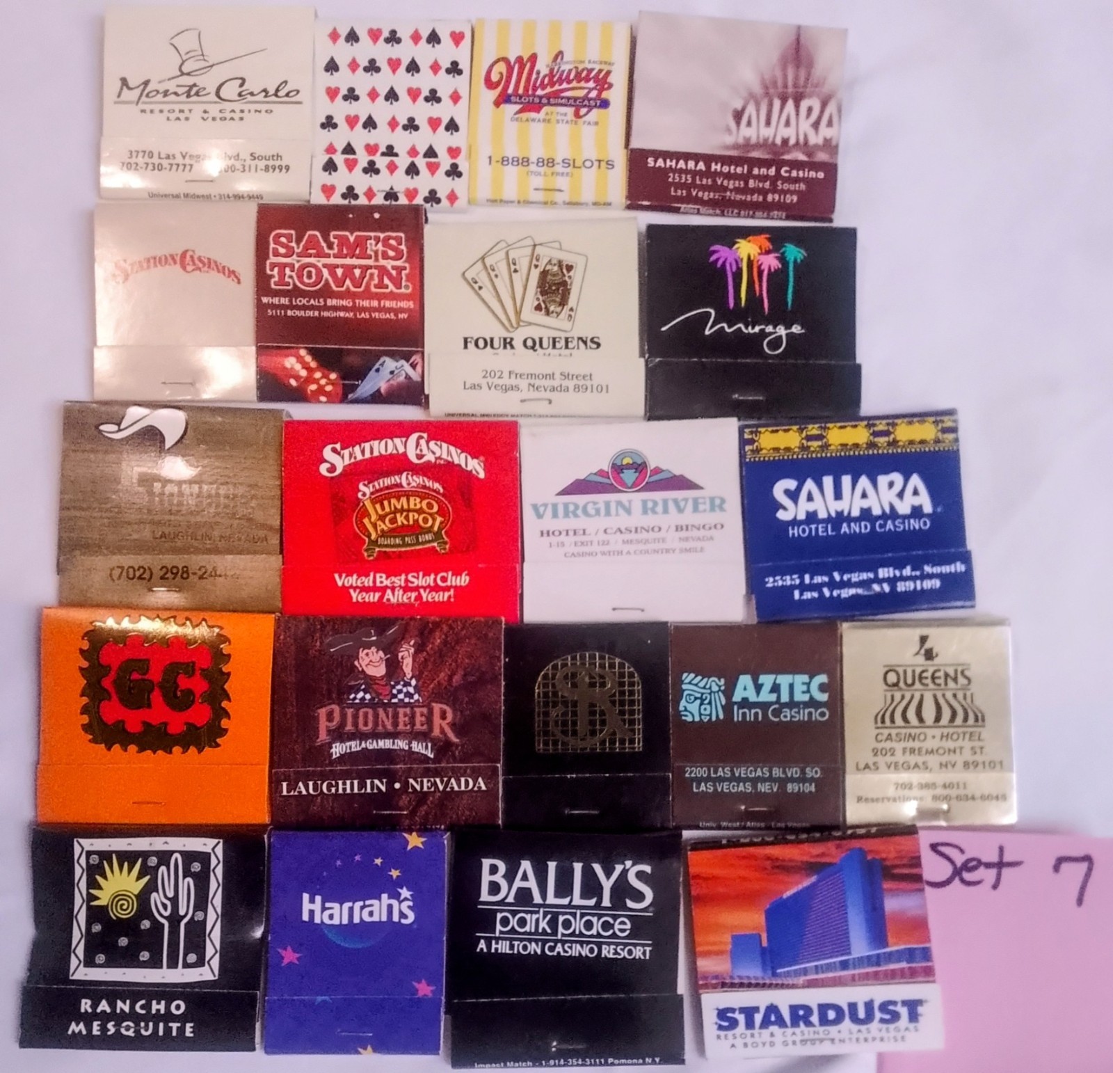 Lot Of Vintage Matchbooks