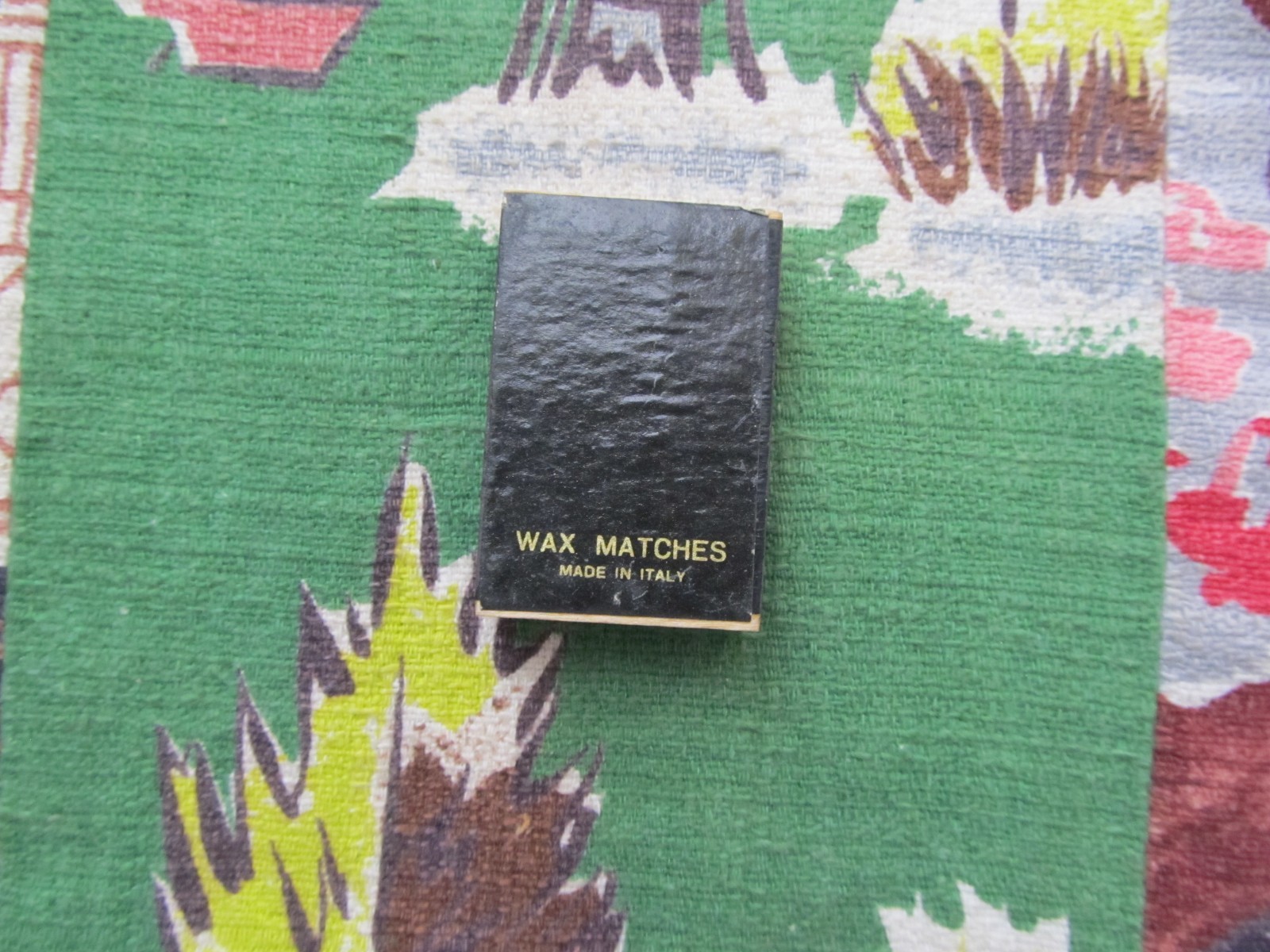 Vintage small wax matches with gold tips black match box from Italy