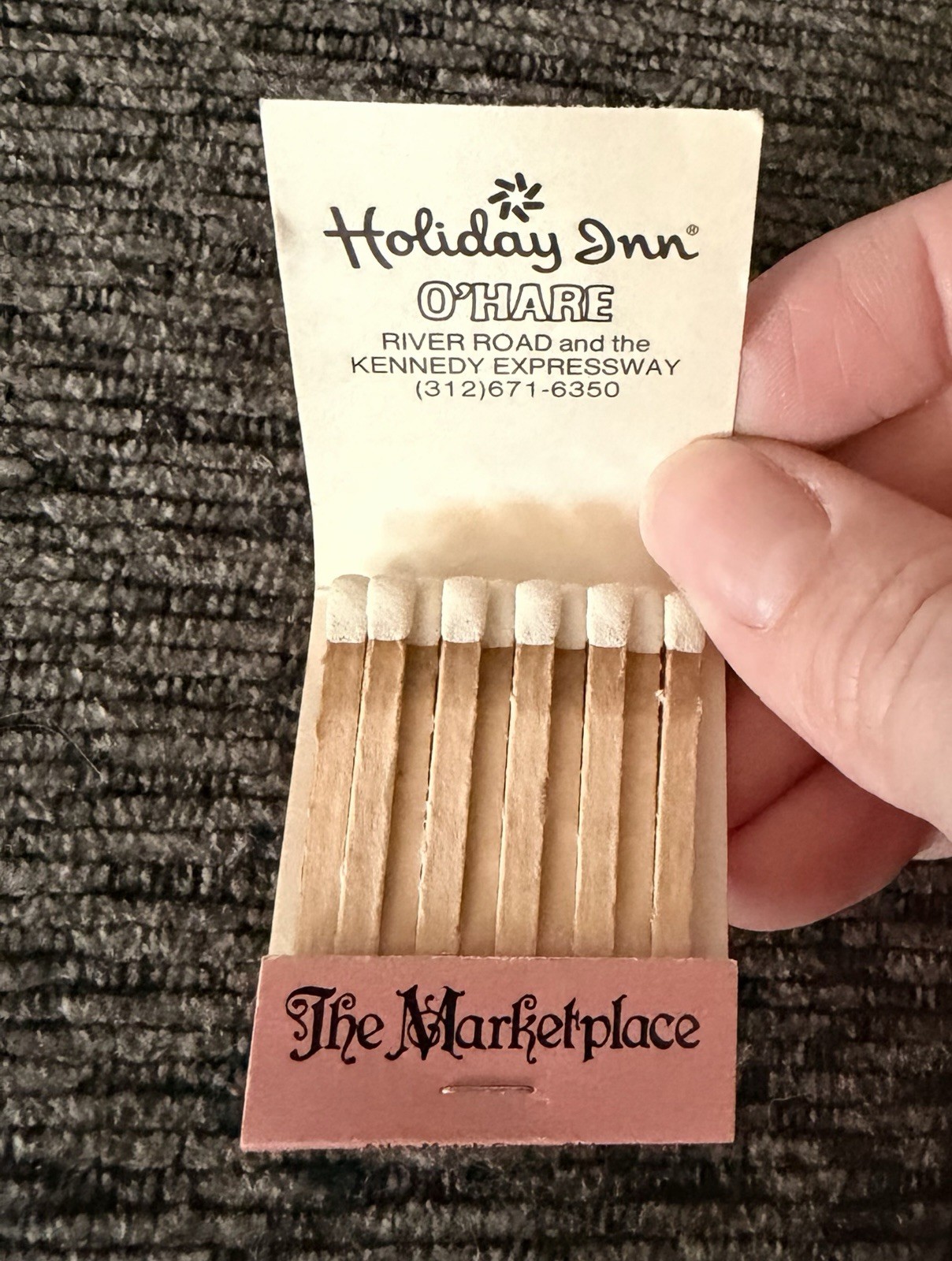 MATCHBOOK Vintage Matches At The Hop 50’s Lounge Holiday Inn O’hare