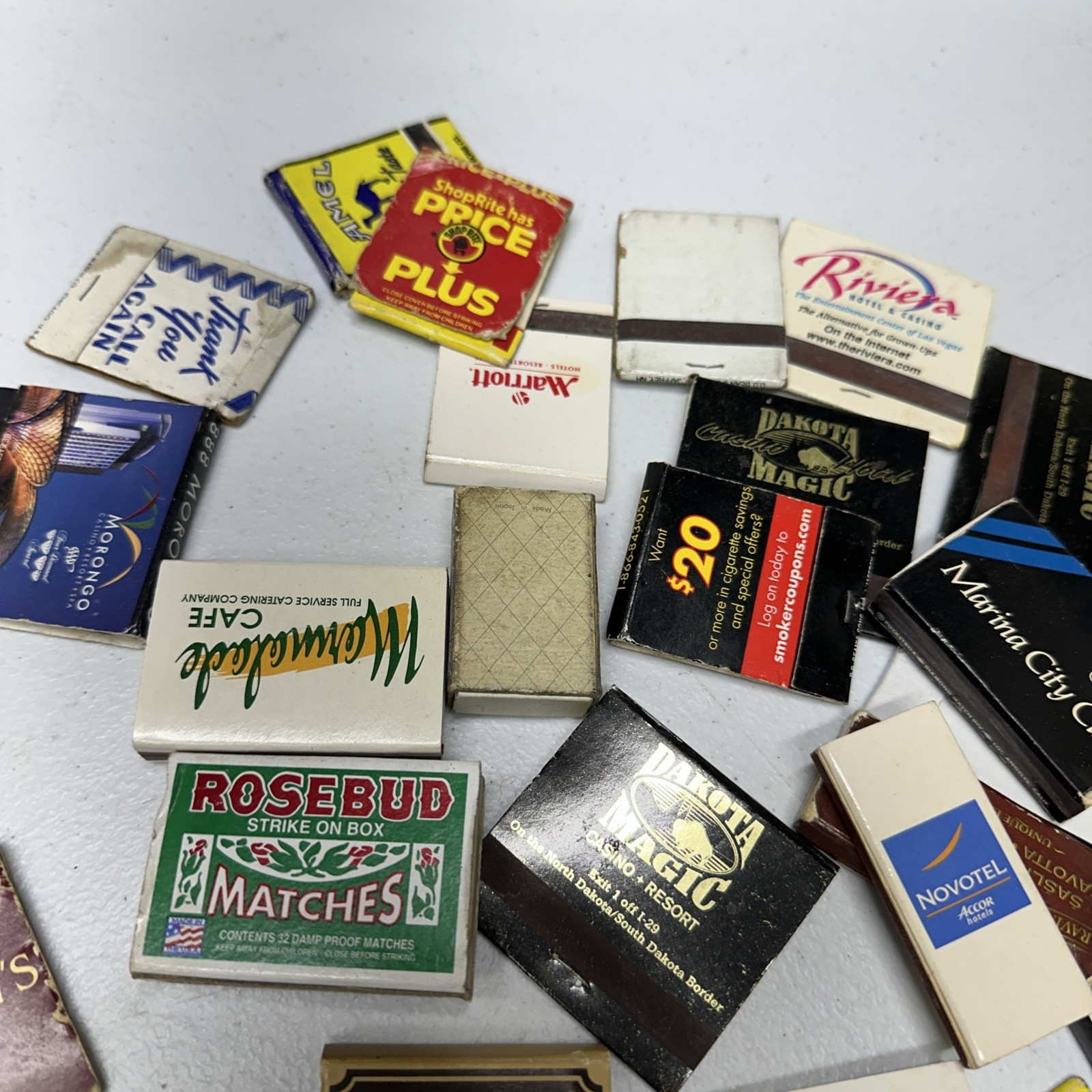 Lot Of Vintage Matchbooks And Matchboxes Variety Gucci Hong Kong 7/11 Camel Etc