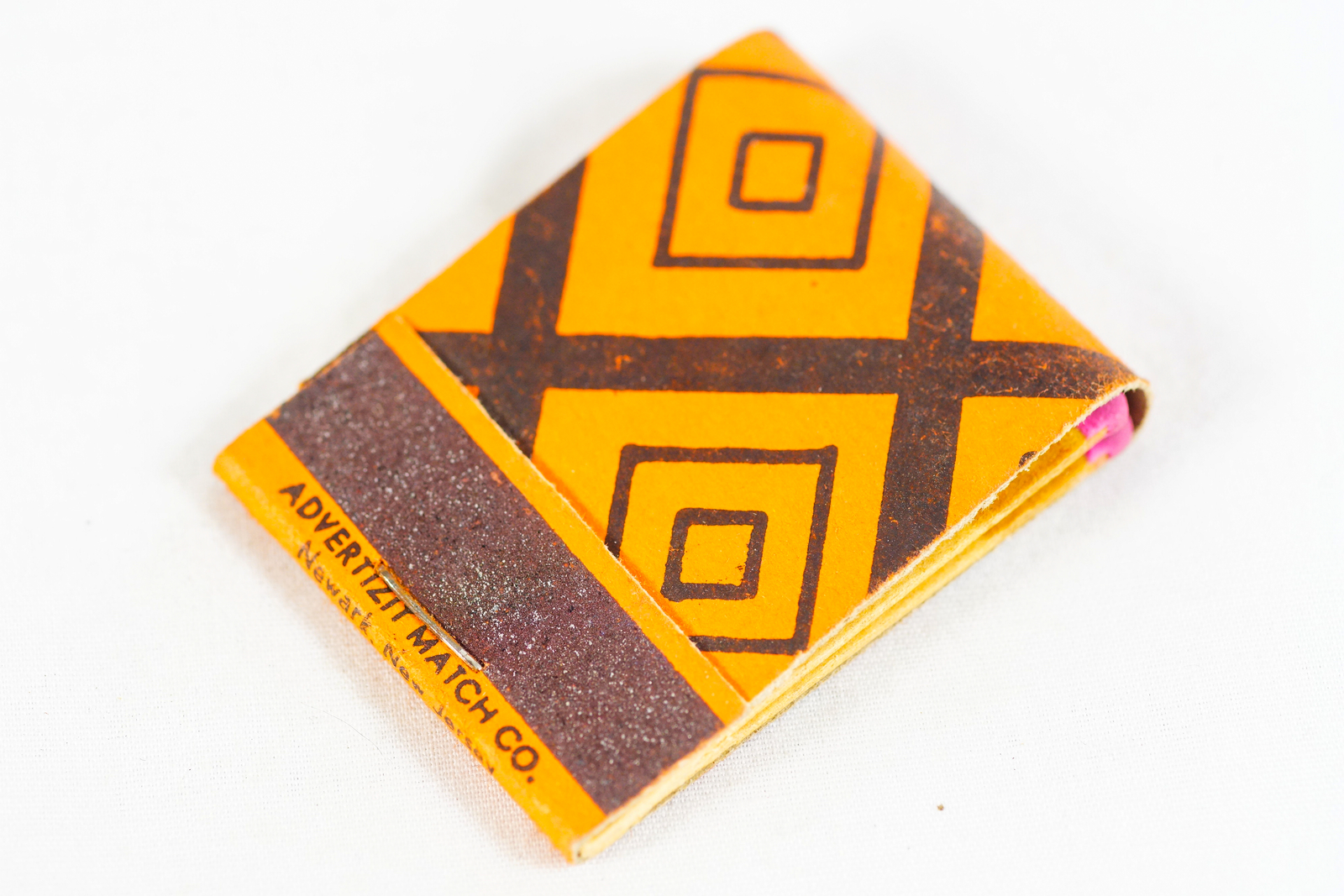 Advertizit Diamond Plaid Design 1930s Matchbook NEAR MINT!
