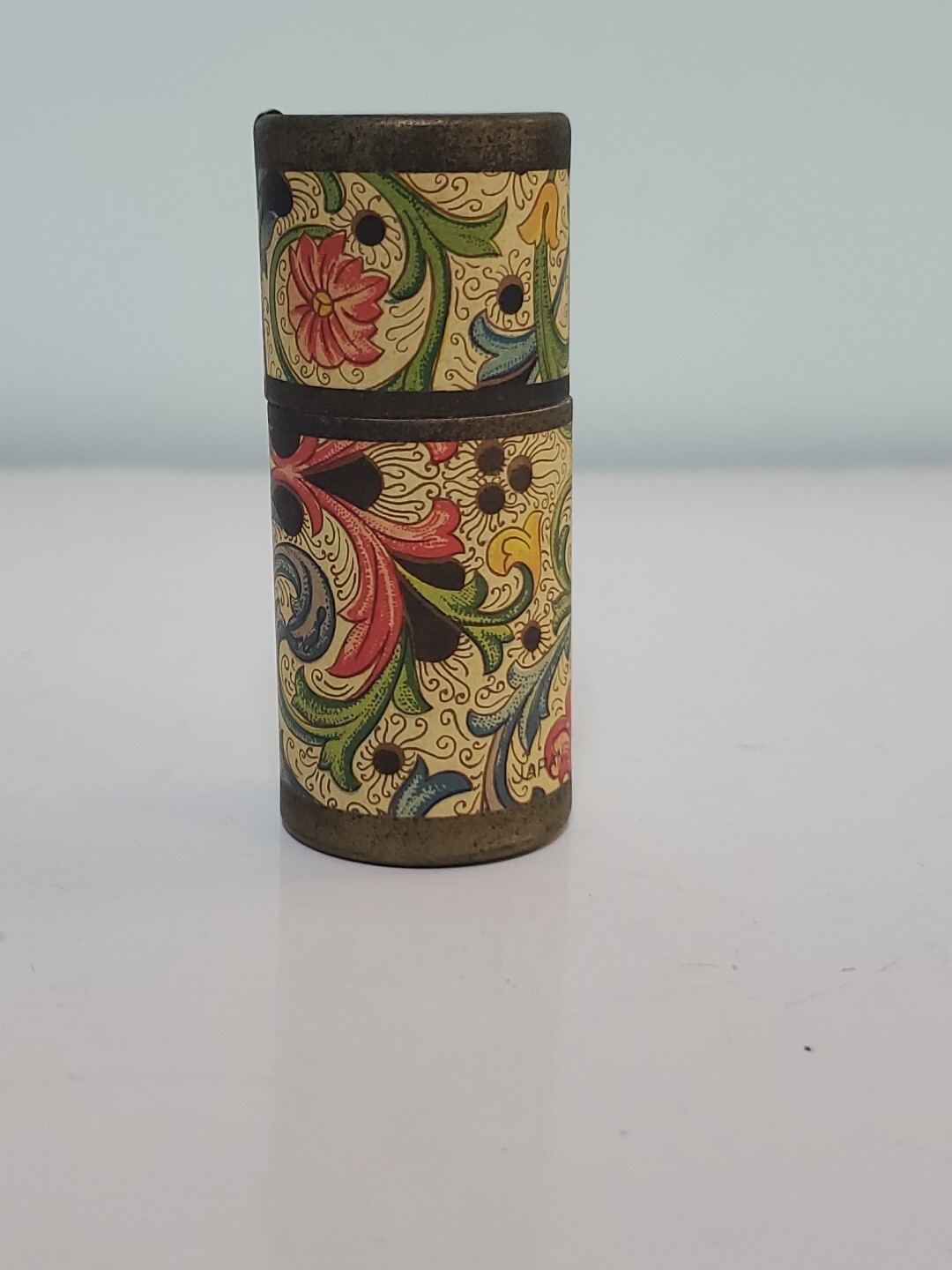 Decorative Paisley Cardboard Tube Cylinder Match Holder Black Tip Matches