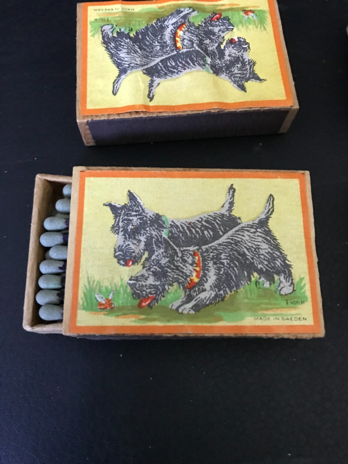 Set of 4 Cardboard Matchboxes with a Pattern of Scotty Dogs – H aga